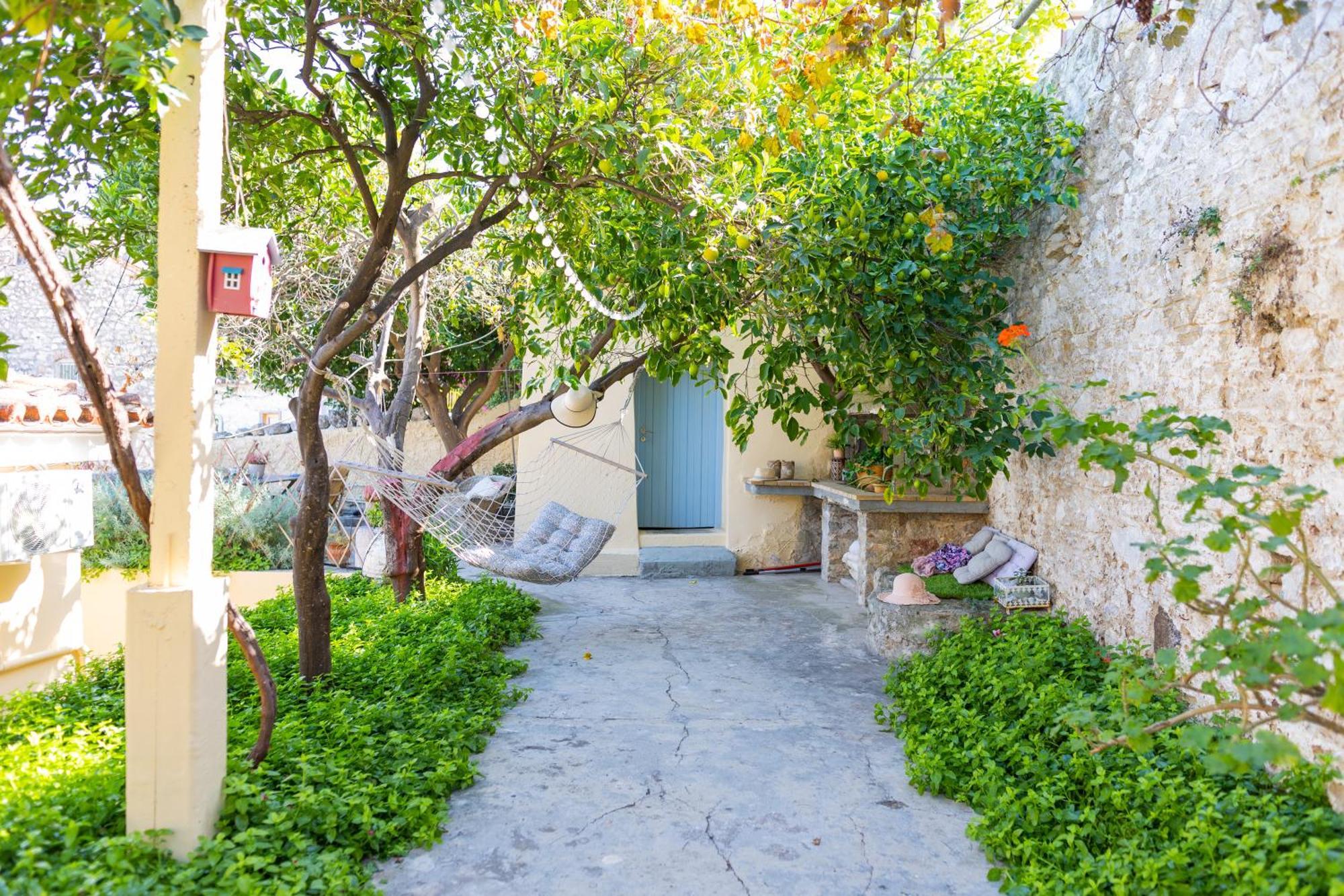Theros Cottage ナフプリオ エクステリア 写真